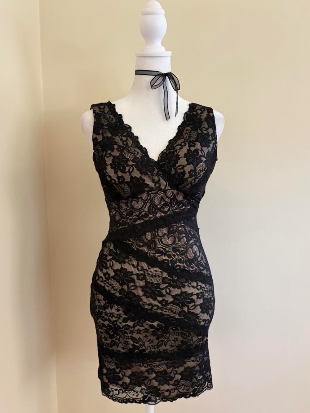 Vintage 90s Y2K black floral lace sheer overlay bodycon mini dress formal XS